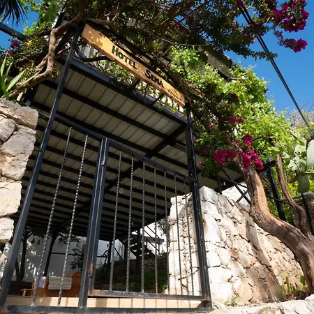Sema Hotel 3*